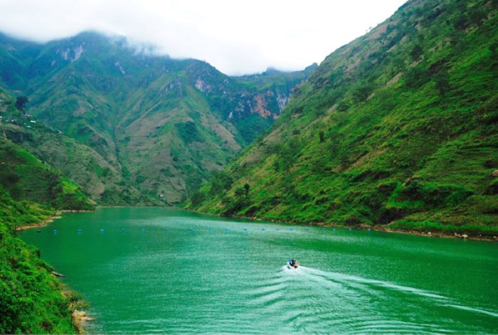 Sông Nho Quế mùa nào đẹp?