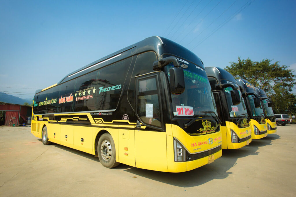 Bang Phan Bus