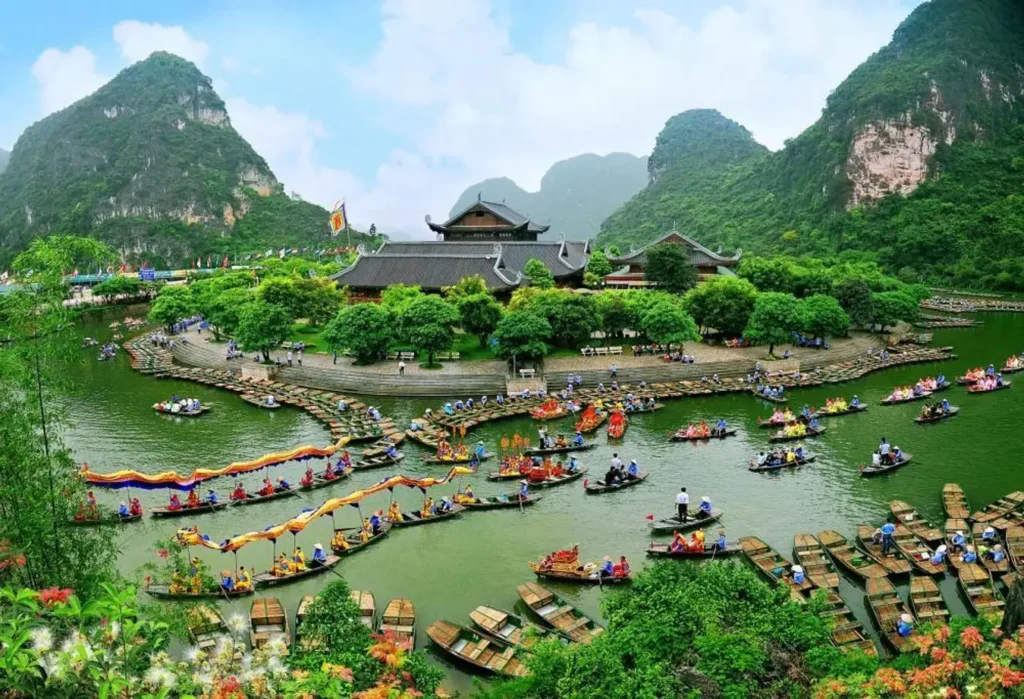 Nên chuẩn bị đầy đủ khi dự định du lịch Ninh Bình